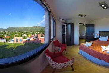 בית מלון כפרי Complejo Riro Namaste