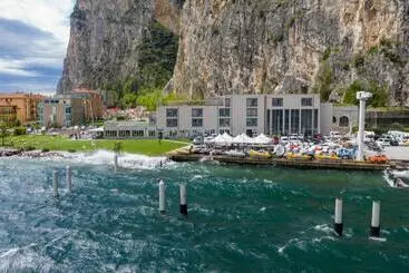 Campione Univela Hostel
