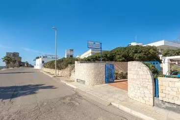 Huoneistohotelli Residence La Scogliera By Barbarhouse