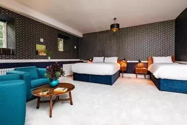 Отель Butler House