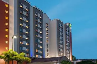 ホテル Holiday Inn Express & Suites Nearest Universal Orlando, An Ihg
