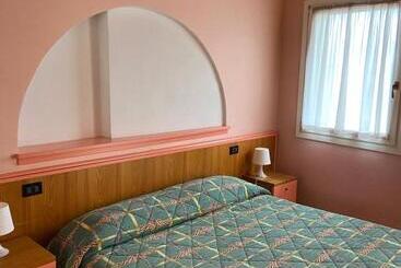 ホテル La Piazzetta