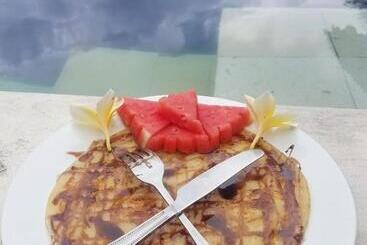 Green Paddy Hostel & Villa