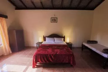 Bed & Breakfast Pinnacle Countryside With Plunge Pool
