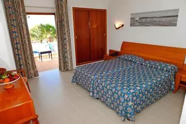 簡易ホテル Ca Marí