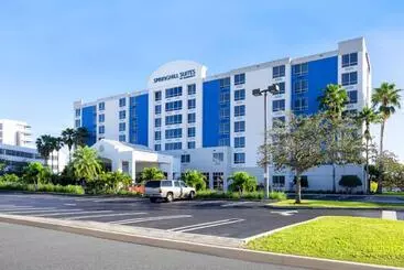 ホテル Springhill Suites By Marriott Miami Airport South Blue Lagoon Area