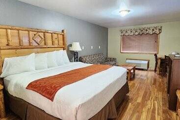 Hotel Nisqually Lodge