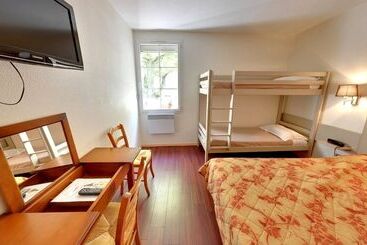 Logis Hotels Hôtel Et Restaurant De La Montagne Noire