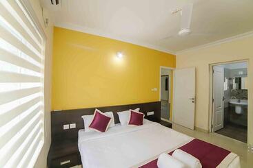 בית מלון כפרי Ambalath Maple Leaves Home