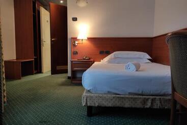 Airport Hotel Bergamo