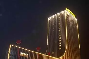 Hotel Yangzhong Firth Jinling Grand