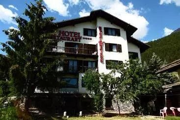 Отель Edelweiss & Spa