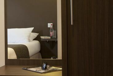 فندق Logis Le Relais Saint Jacques