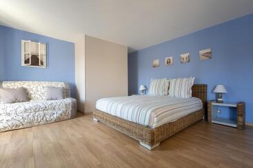 酒店 Les Voyageurs