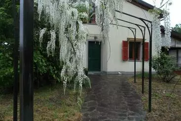 Aamiaismajoitus (B&B) Gingerbread Home