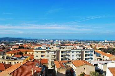 تختخواب و صبحانه La Terrazza Di Anna