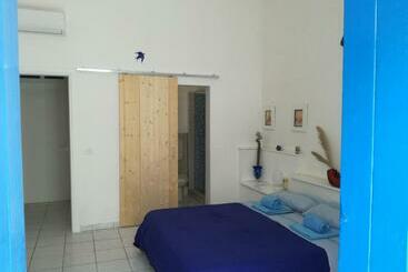 Pension Mediterranea Guesthouse B&b