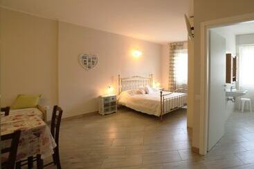 צימר I Colli Del Garda