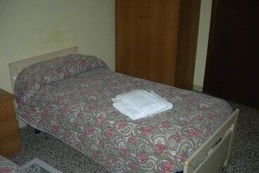 簡易ホテル Sirena