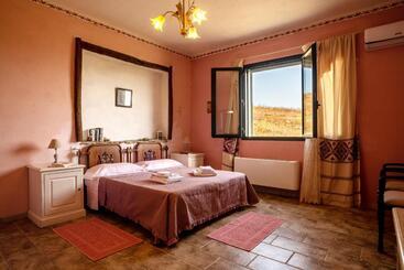 Сельский отель Cuaddus E Tellas