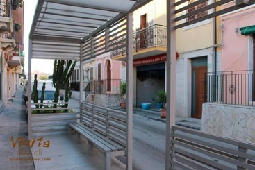 بنسيون B&b Baia Di Brucoli Centro
