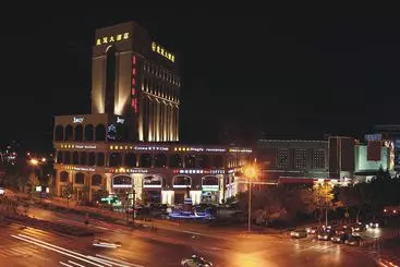 Отель Crown Plaza