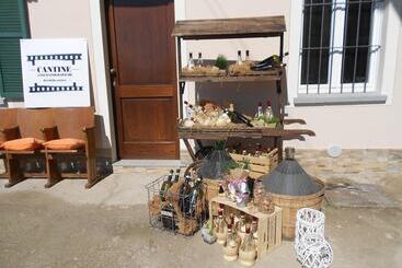 Nocleg ze śniadaniem Cantine Cinematografiche