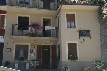 Bed & Breakfast Marietta