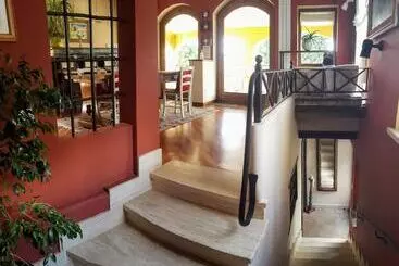 Aamiaismajoitus (B&B) Il Nido Del Falco