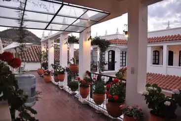 El Hotel De Su Merced