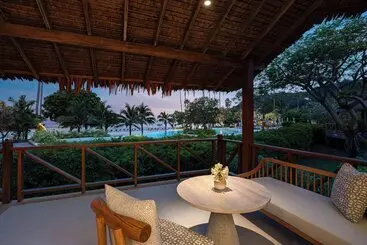 Hotel Saii Phi Phi Island Village