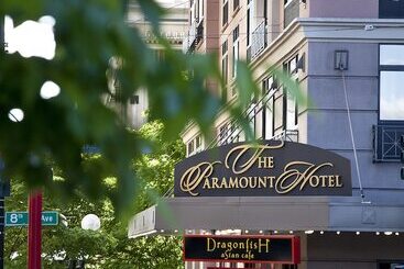 هتل The Paramount