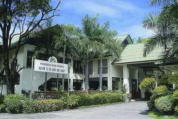 The Green Park Resort