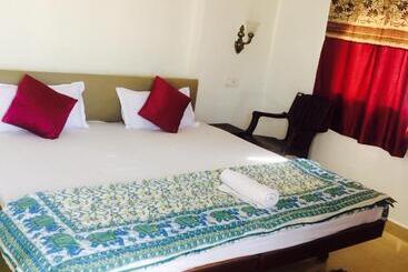 Pensionat Peacock Guest House   Lake View Hotel In Udaipur