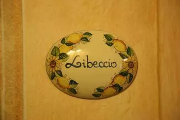 Bed and Breakfast Calì Nitta