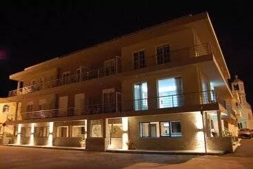 Hôtel Antirrio