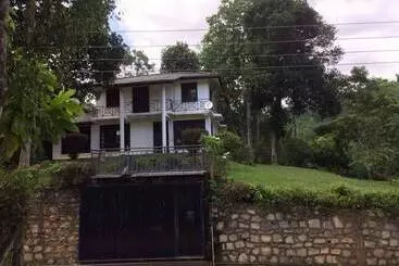 Hotel Kandy C
