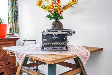 پانسیون Heart Hotel Talhof Nigg