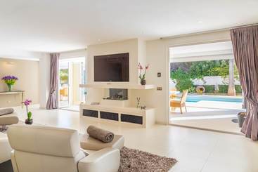 Vakantiehuisje Cala Dor Luxurious Sea Vews Villa With Pool