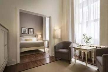 هتل Auberge Saint Pierre