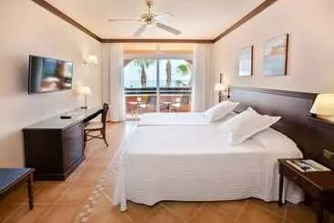 Отель Occidental Jandia Playa