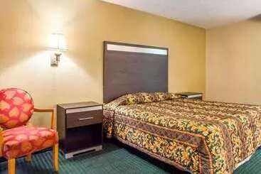 فندق Rodeway Inn Mount Laurel Hwy 73