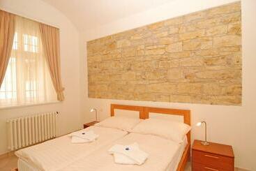 Aparthotel Residence La Familia