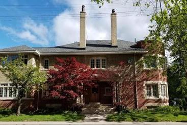 Bed and Breakfast The Jane Toronto