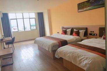 Jun Hotels Wanning Wancheng Town High Speed Rail Station