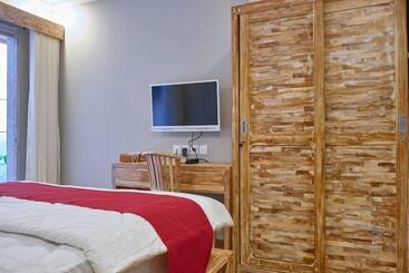 膳宿费 Jimbaran 5 Guesthouse