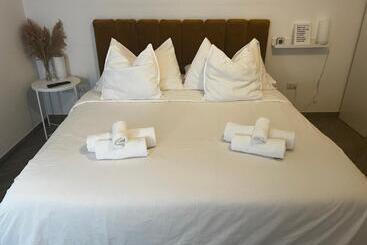 Bed and Breakfast Sea Fly Guest House