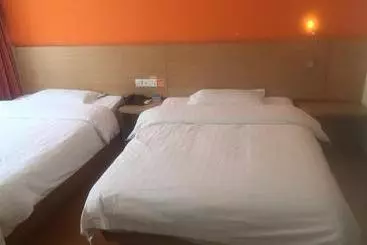 Hotelli 7days Inn Jixian County Road