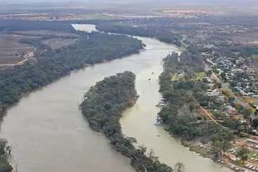 モーテル Darling Junction Motor Inn