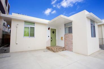 Апарт-отель Stylish House Uruma